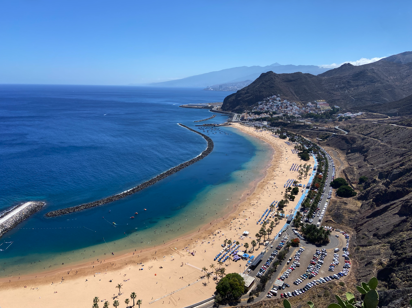 Playa de Las Teresitas